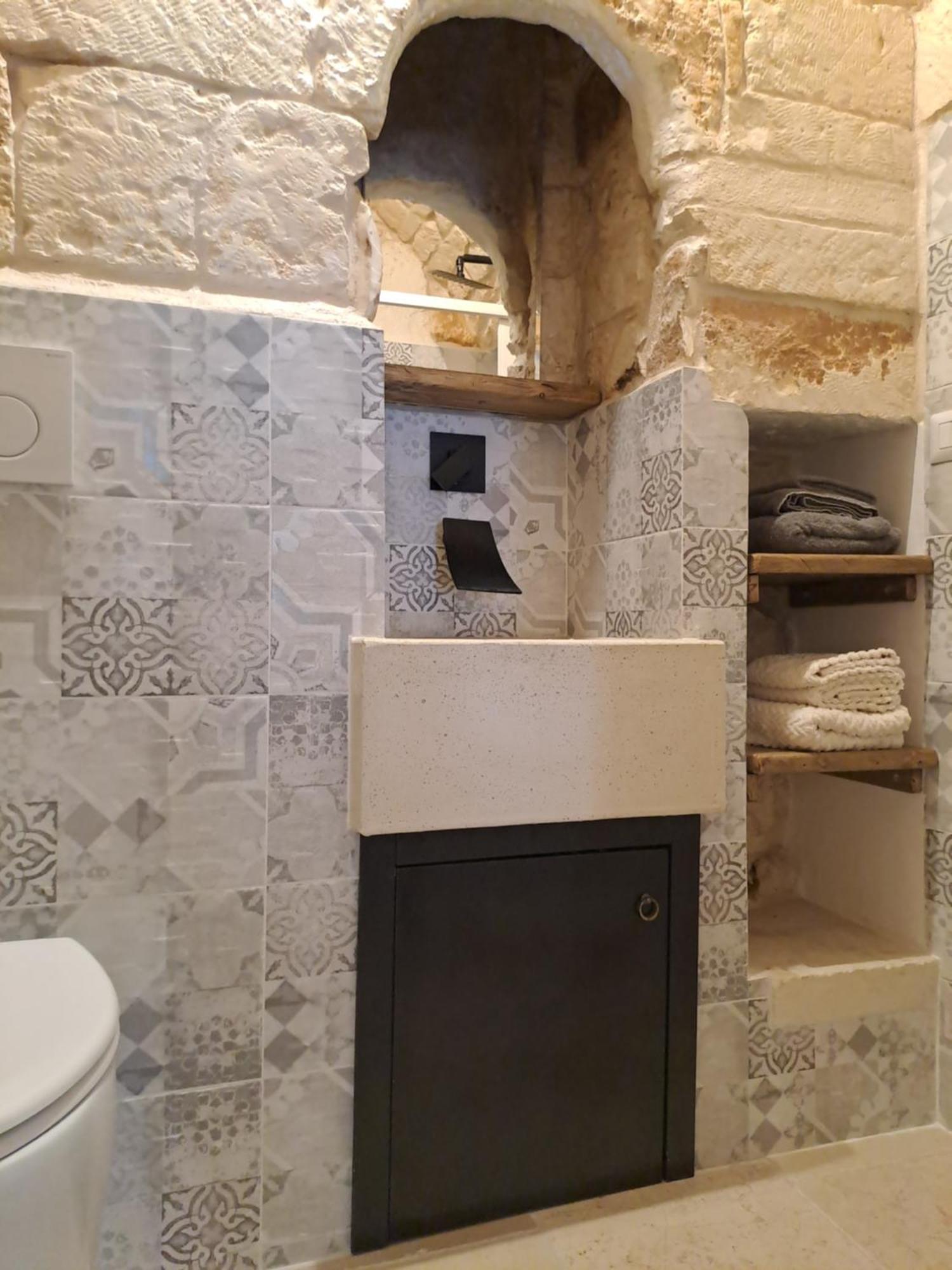 Hotel Petrakis House Ostuni Esterno foto
